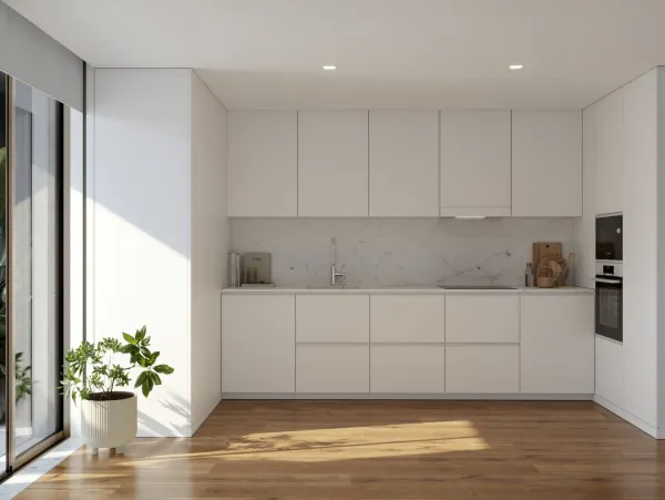Cozinha em linha, com bancada clara e forno encastrado