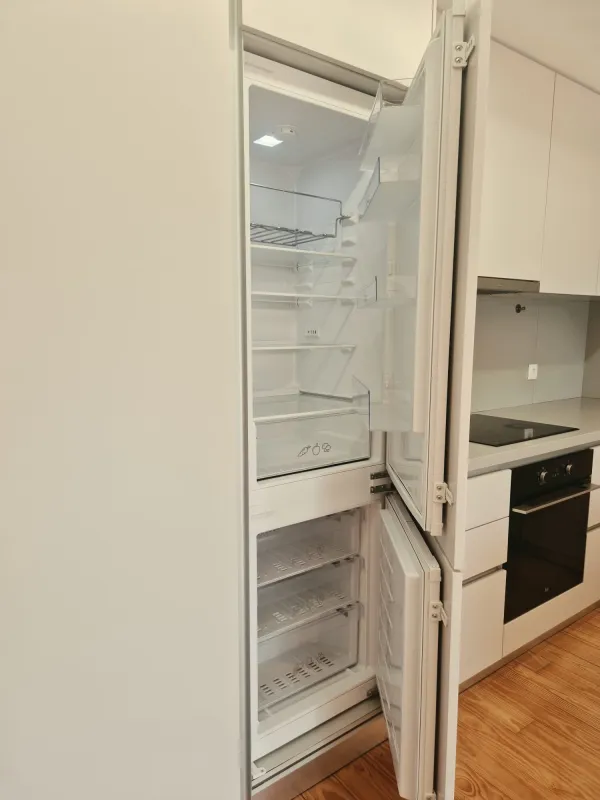 Cozinha (8) — T1 em prédio recente com garagem em Cedofeita, Porto