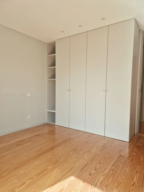 Quarto (2) — T1 em prédio recente com garagem em Cedofeita, Porto