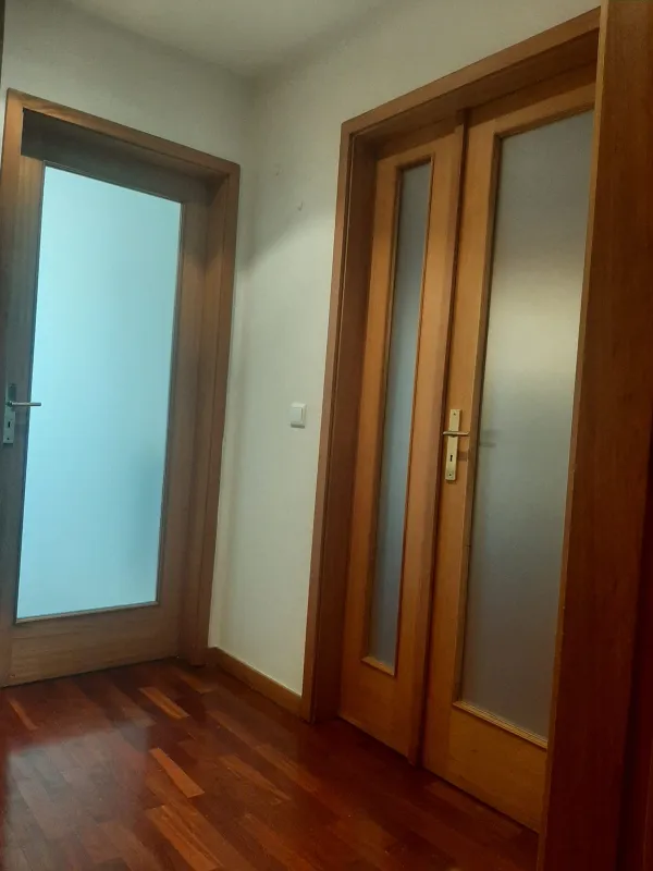 Quartos (6) — T2 parcialmente mobilado com garagem em Matosinhos Sul